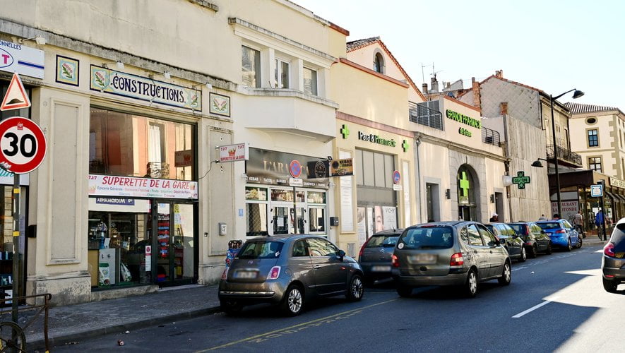 Carcassonne : plusieurs coups de feu tirés sur un homme se trouvant dans sa voiture en stationnement