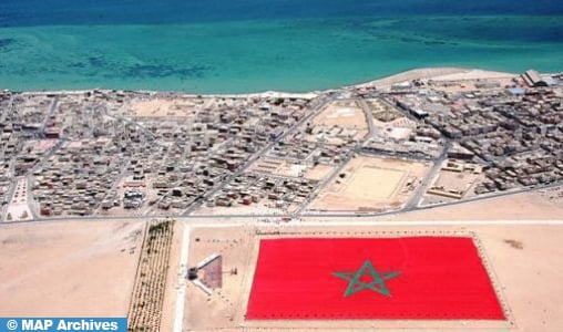 “Livre blanc sur le Sahara marocain” : Focus sur les étapes historiques du conflit artificiel et la dynamique de développement dans les Provinces du Sud du Royaume