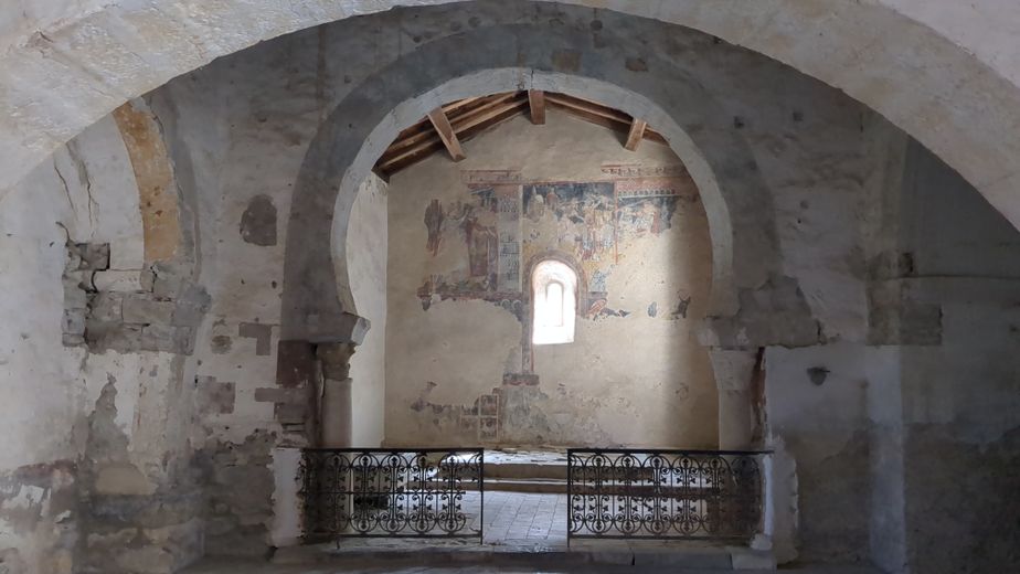 La chapelle de St-Martin abrite un autel antérieur au IXe siècle.