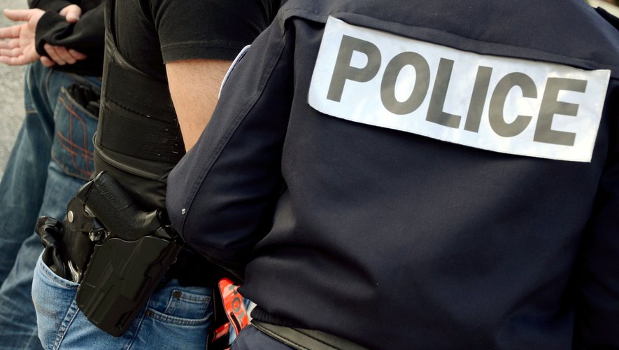Carcassonne : un homme interpellé pour avoir transporté du cannabis et de la cocaïne