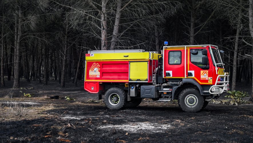 Pyrénées-Orientales : 45 sapeurs-pompiers toujours mobilisés sur l'incendie de Torreilles