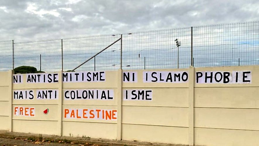Carcassonne : deux nouveaux tags antisémites, rue du 24-Février et sur la façade du stade Mazet