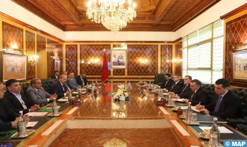 L’importance de la dimension parlementaire dans le renforcement des relations bilatérales au centre d’entretiens entre M. Miyara et le ministre azerbaïdjanais des AE