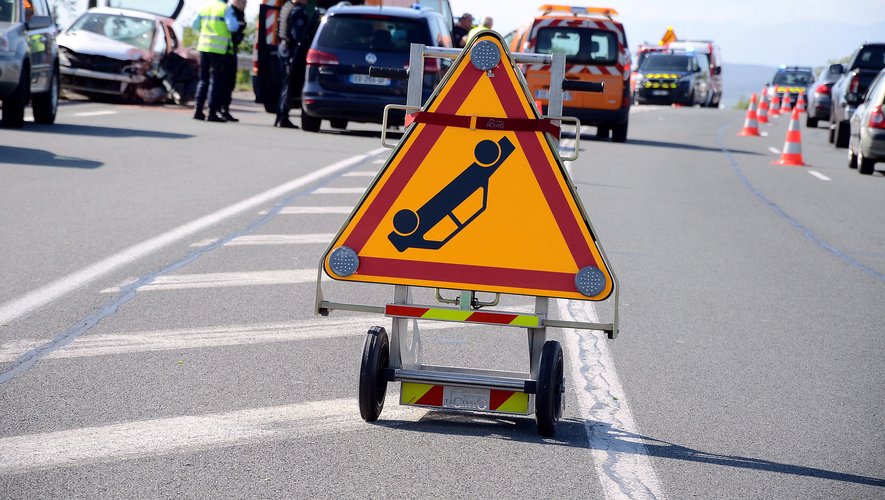 Près de Narbonne : une personne perd la vie sur l'autoroute A9 après une collision avec un poids lourd