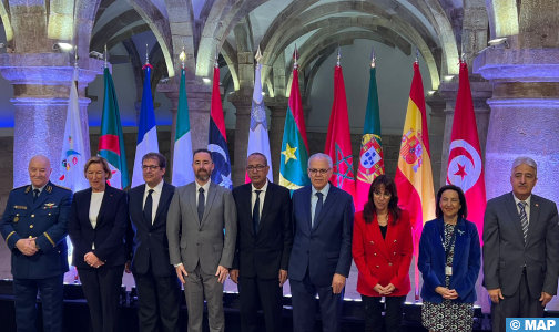 Lisbonne : M. Loudiyi participe à la 19ème réunion des ministres de la Défense de l’Initiative “5+5 Défense”