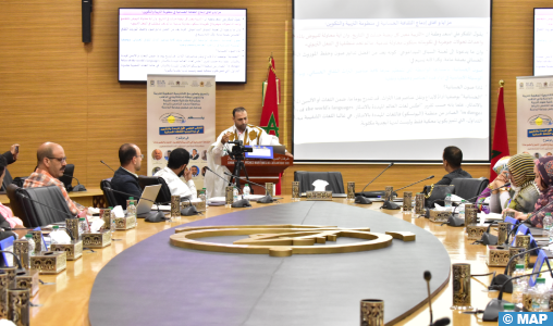 Dakhla: Tenue du premier forum scientifique sur “la pédagogie de la culture hassanie”