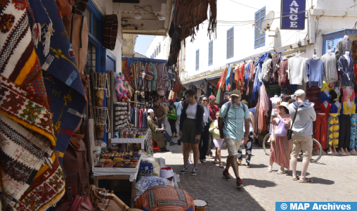 Espagne : Une exposition photographique rend hommage à la beauté d’Essaouira et ses ruelles colorées