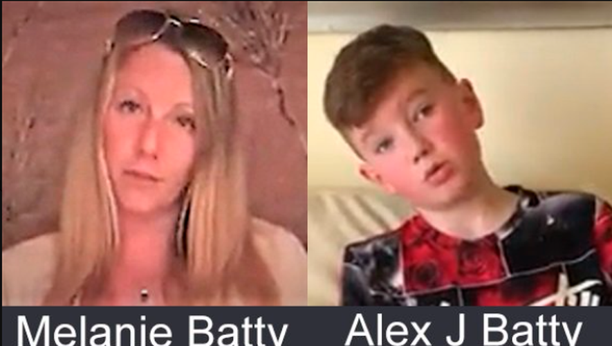 Disparition d'Alex Batty : enlevé par sa mère et son grand-père, le jeune Britannique "espère que la police ne les trouvera pas"