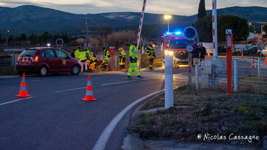 Près de Perpignan : un motard sérieusement blessé dans une collision à un passage à niveau