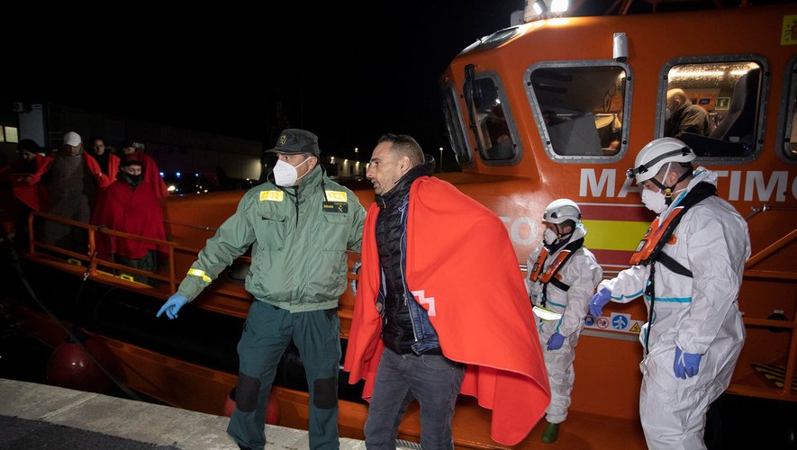 Espagne : au moins trois morts et sept disparus après le naufrage d'un bateau de migrants