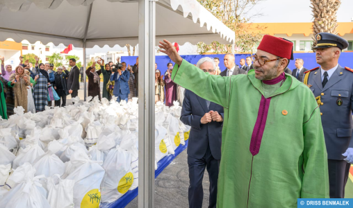 Sa Majesté le Roi lance à Rabat l’opération nationale “Ramadan 1445” qui bénéficiera à un million de ménages
