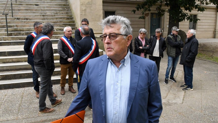 Aude : menacé de mort par l’un de ses administrés, le maire du Bousquet reçoit le soutien d’une délégation d’élus locaux
