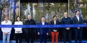 Jeux de Paris 2024 : Samsung lance la campagne "Open Always Wins" et inaugure un showcase en plein cœur de la capitale française
