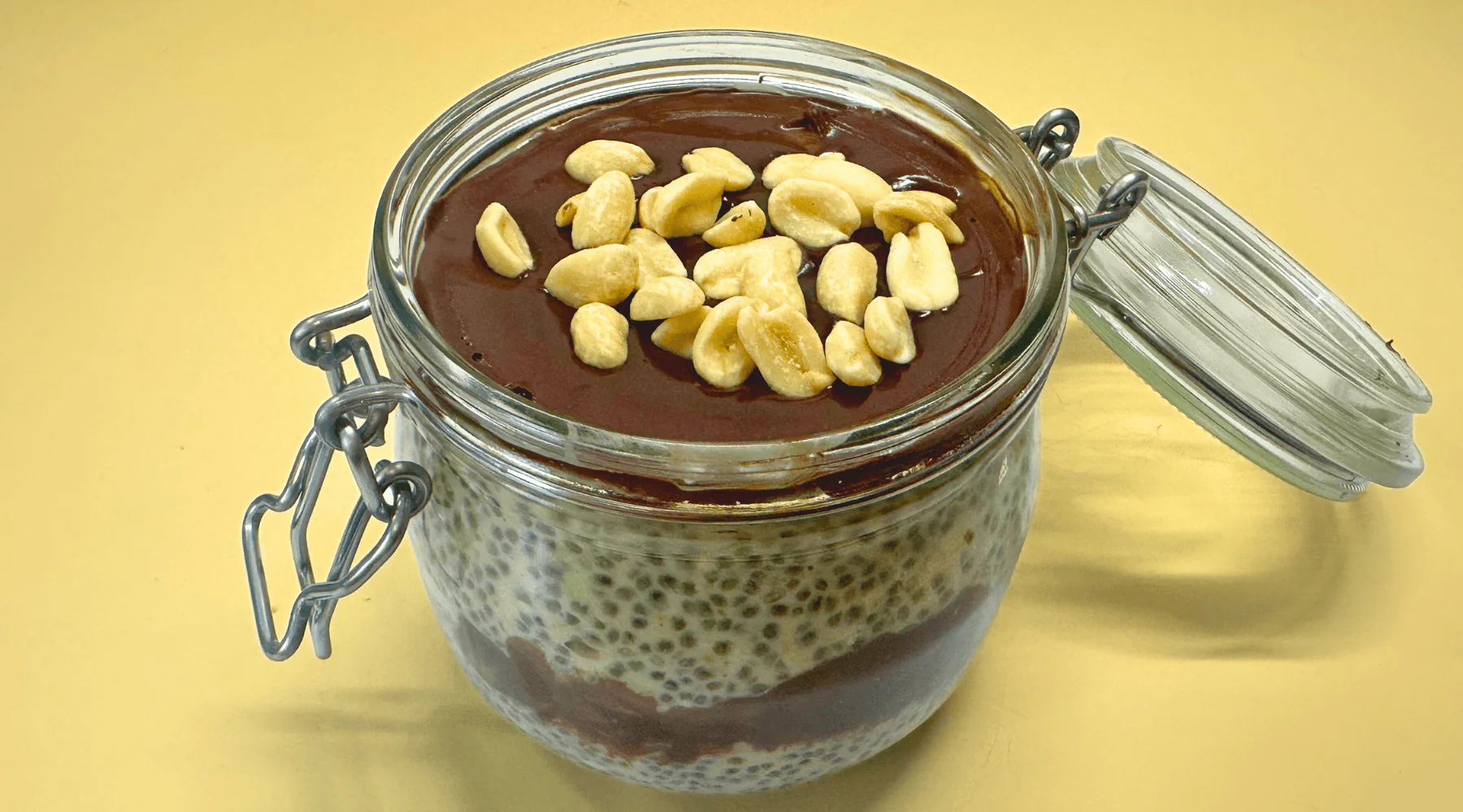 Overnight Oats aux Chia et Beurre de Cacahuète